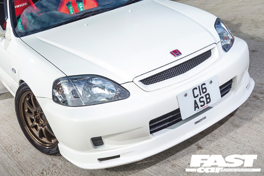HONDA CIVIC EK9 TYPE R Championship White