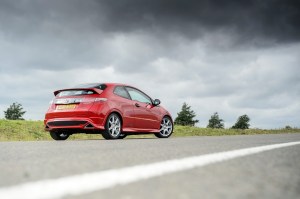 Rear 3/4 shot of standard Honda Civic Type R FN2 hot hatch