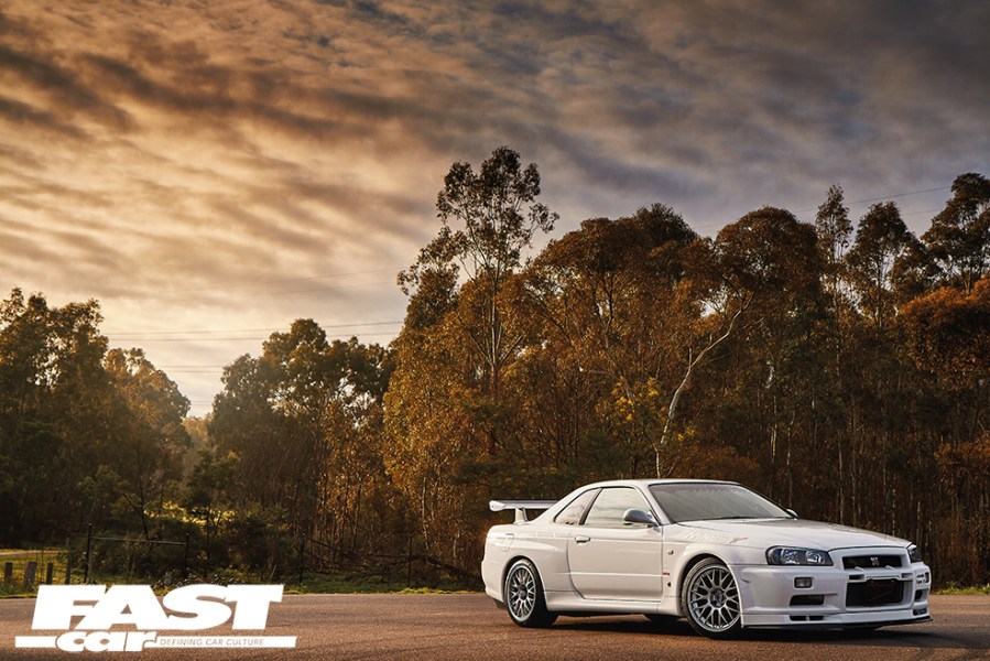 Mine's Skyline GT-R R34