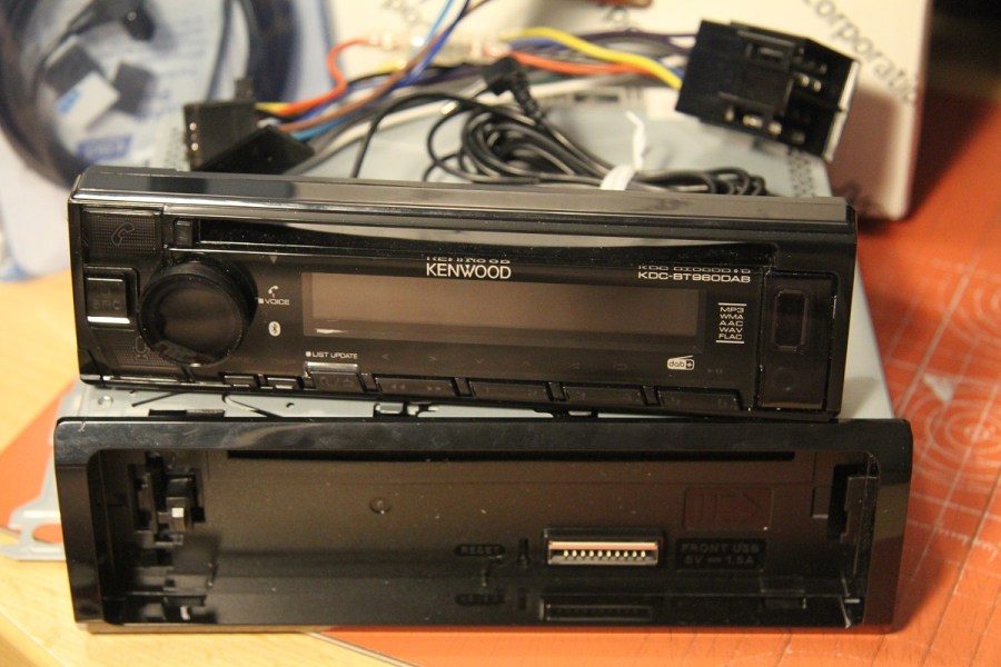 KENWOOD KDC-BT960DAB